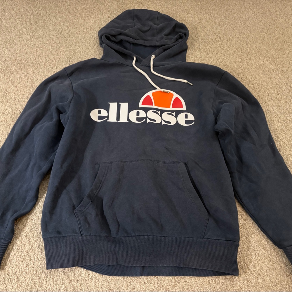 grey ellesse hoodie